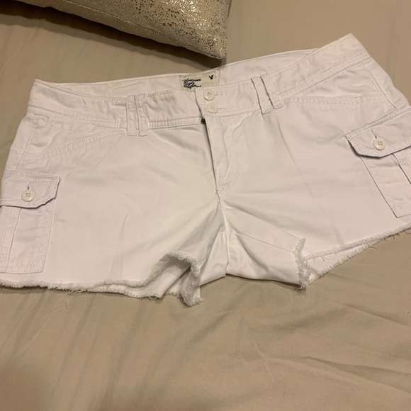 American Eagle Outfitters Pants - American Eagle outfitters white shorts 100% COTTON